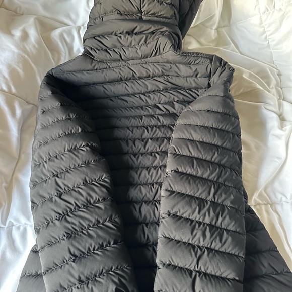 Lululemon jacket - Picture 6 of 6